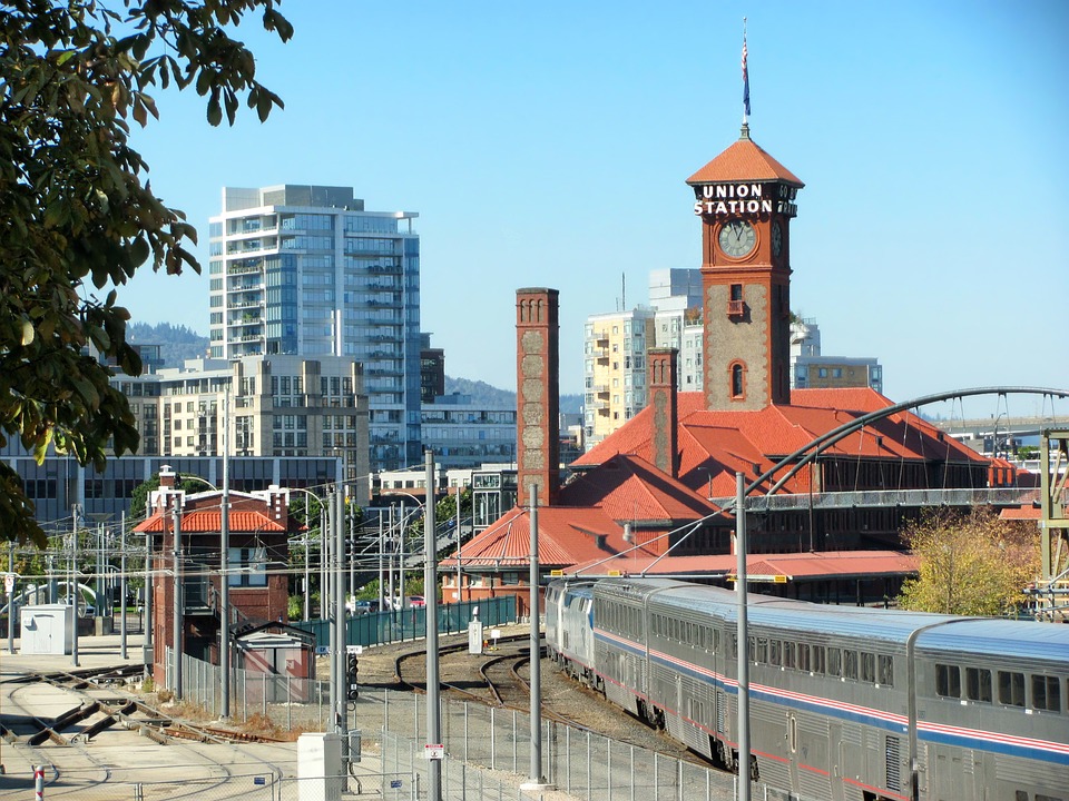 Portland OR train station